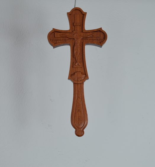 Cruce din lemn
